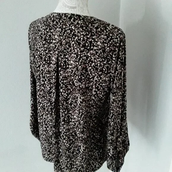 Anne Klein lovely colorful gold zipper neckline top size L - Picture 11 of 11